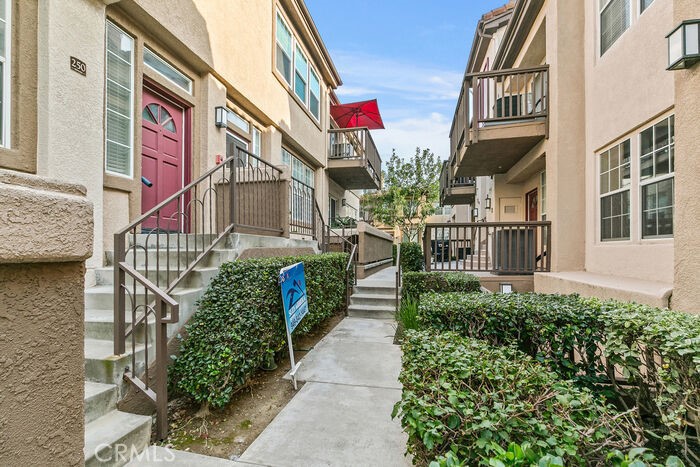 250 Montana Del Lago Drive