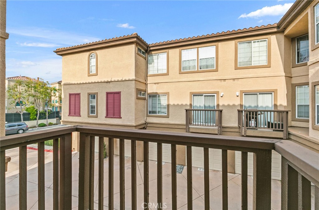 250 Montana Del Lago Drive