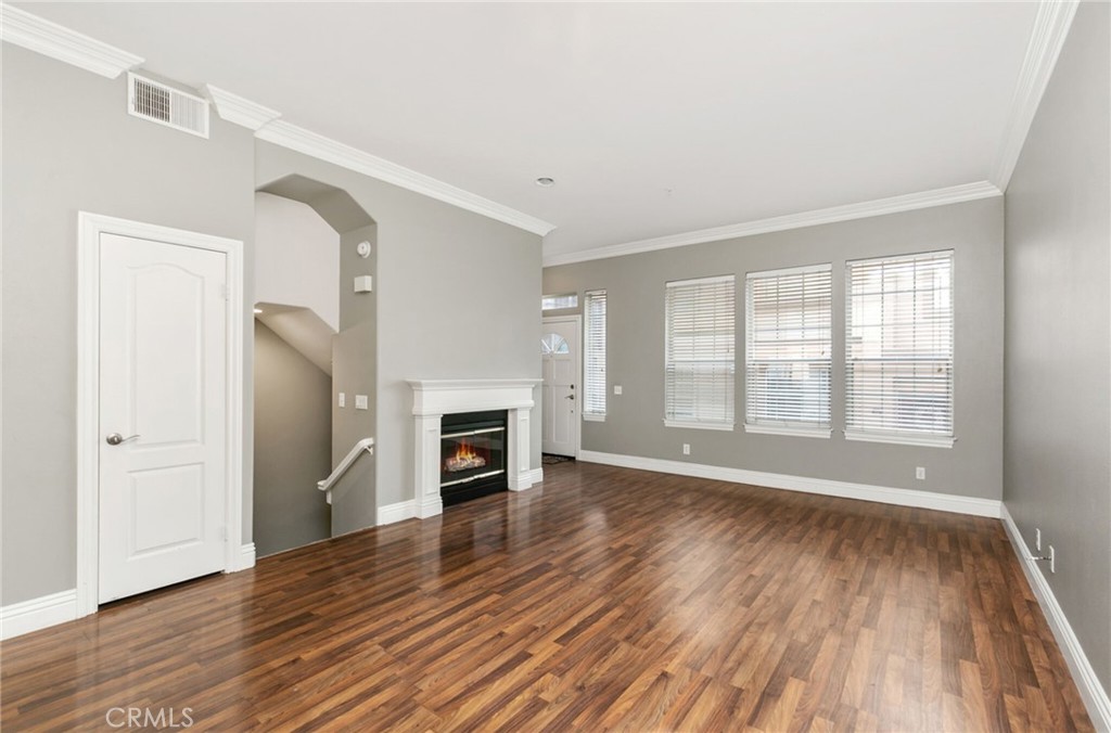 250 Montana Del Lago Drive