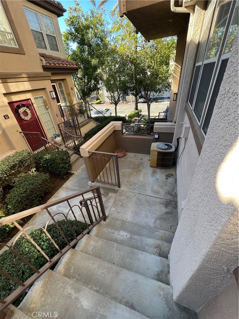 250 Montana Del Lago Drive