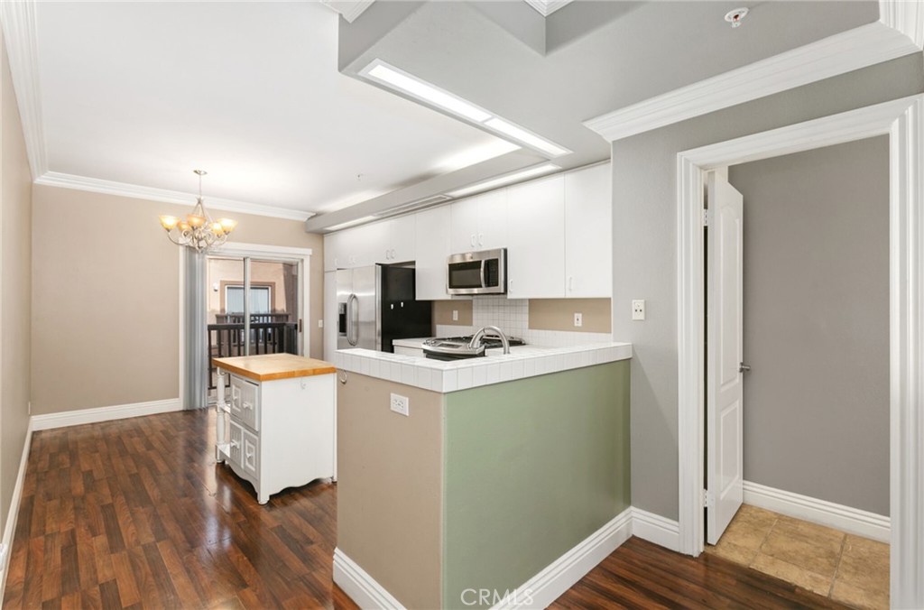 250 Montana Del Lago Drive