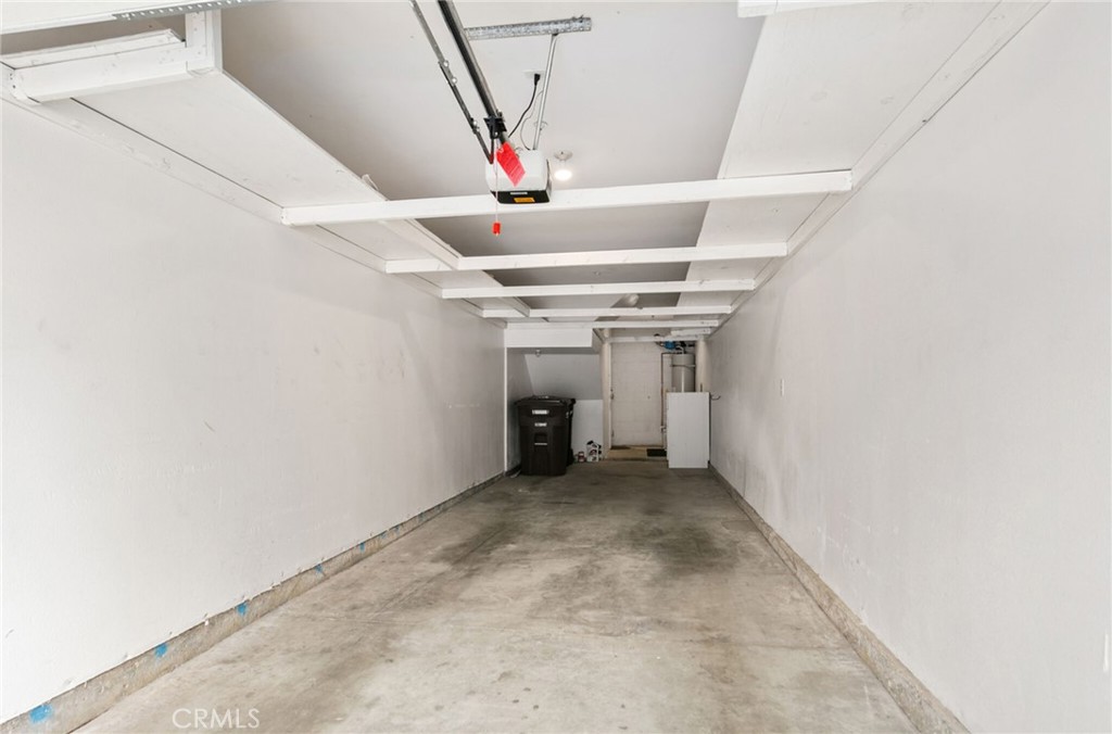 250 Montana Del Lago Drive