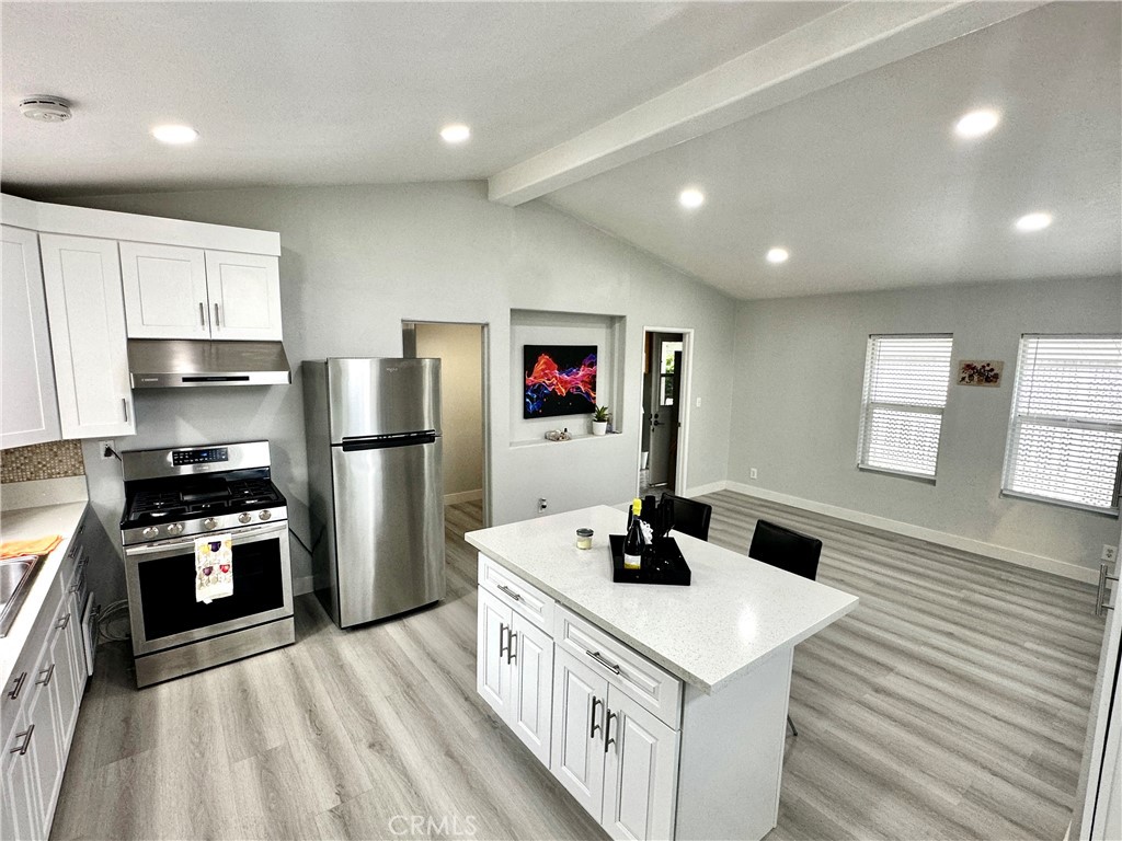 8200 Bolsa Avenue 5