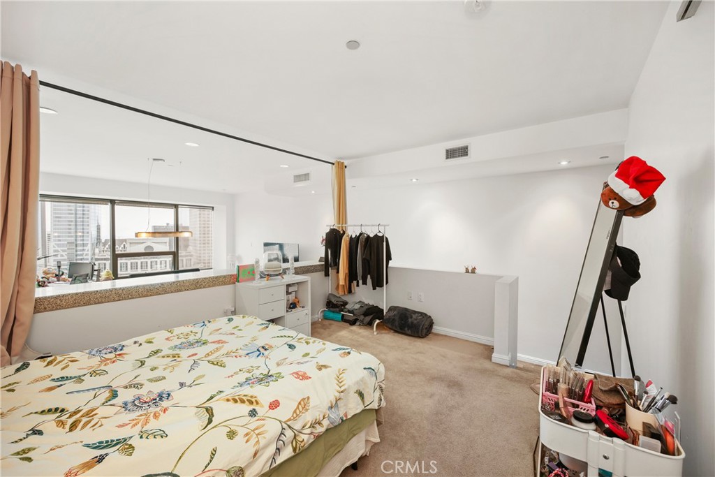 1100 Wilshire Boulevard 2607
