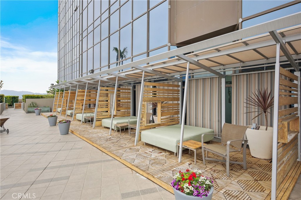1100 Wilshire Boulevard 2607