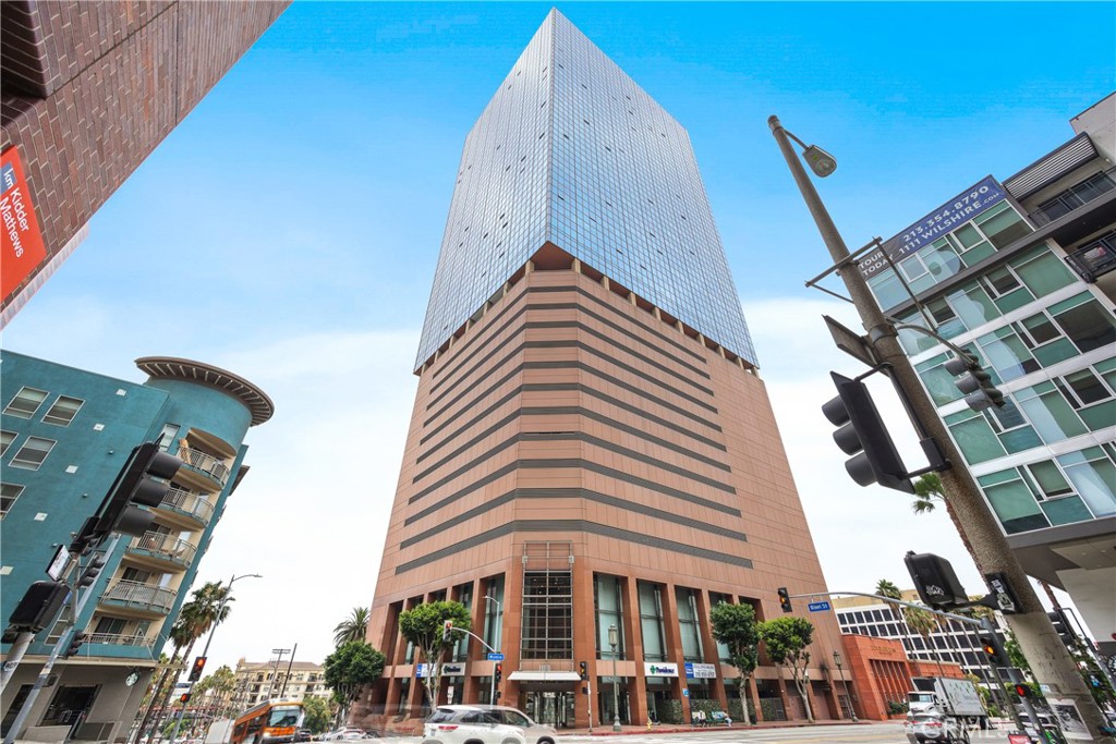1100 Wilshire Boulevard 2607