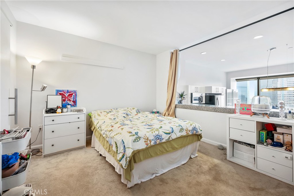 1100 Wilshire Boulevard 2607
