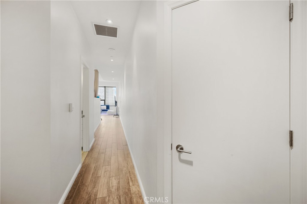 1100 Wilshire Boulevard 2607