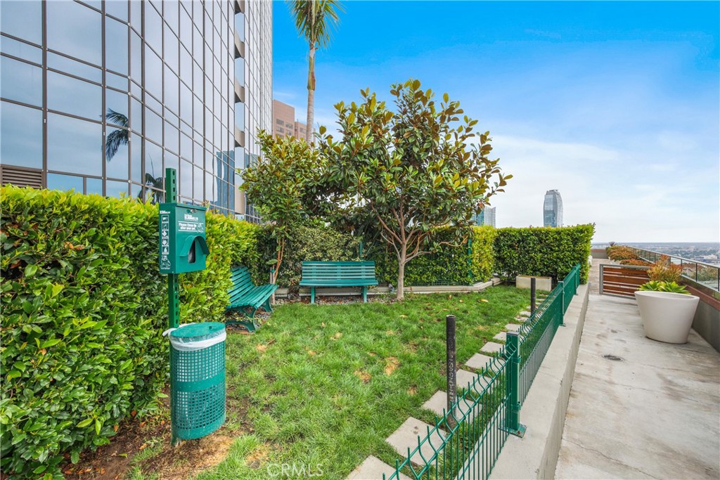 1100 Wilshire Boulevard 2607