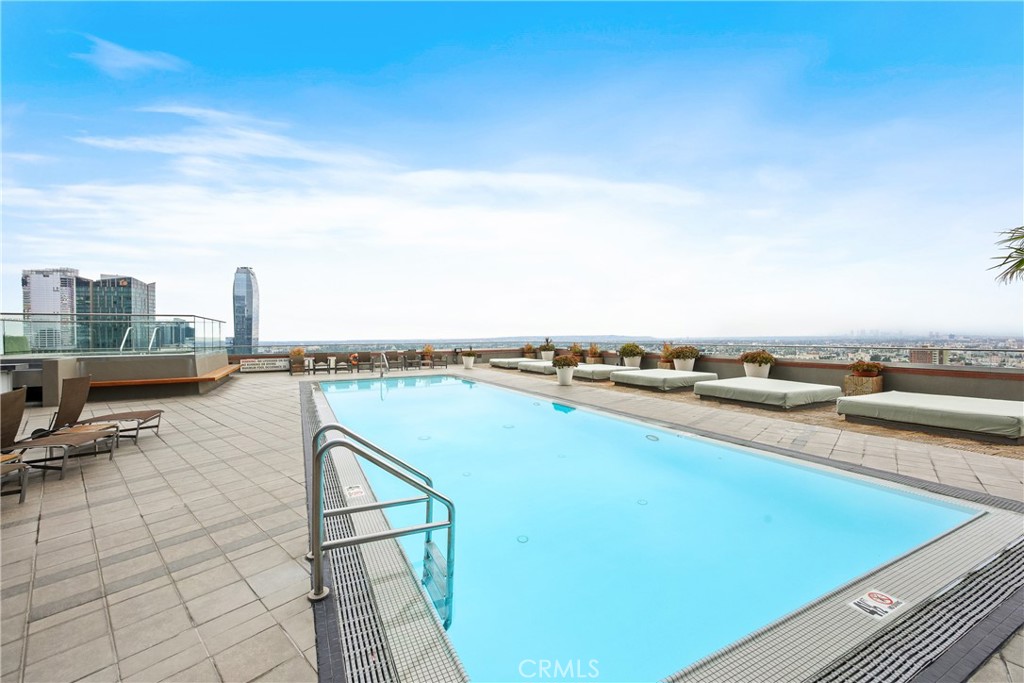 1100 Wilshire Boulevard 2607