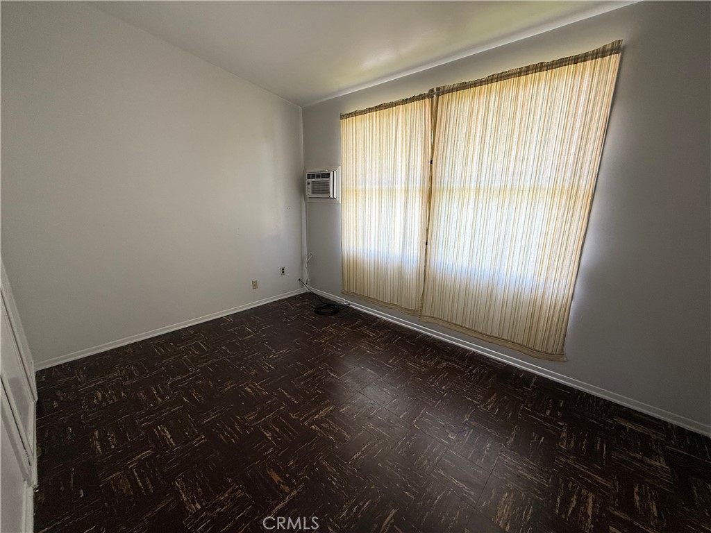 1836 E Walnut Creek