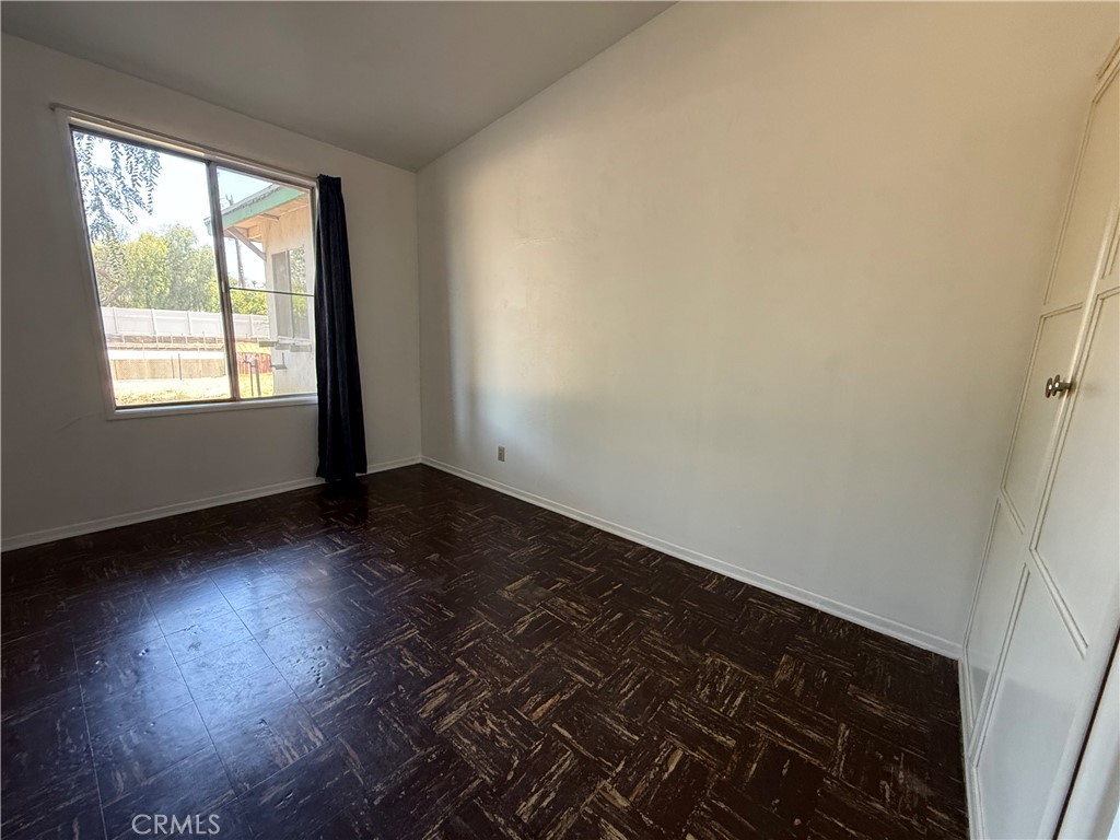 1836 E Walnut Creek