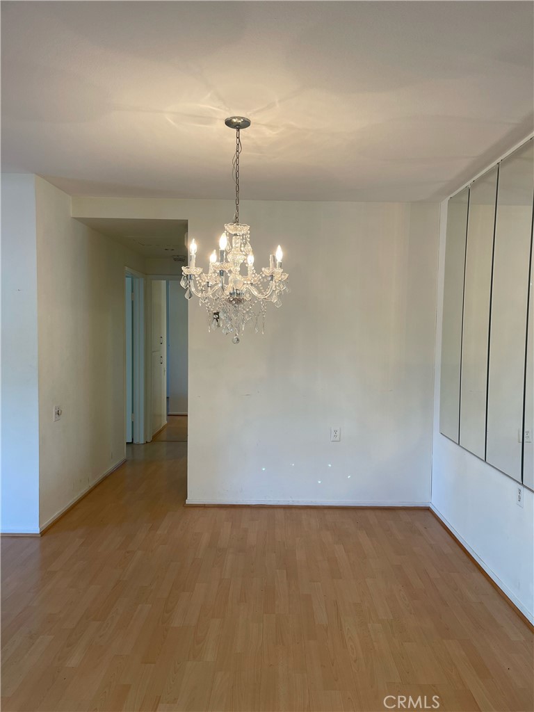 661 Avenida Sevilla O