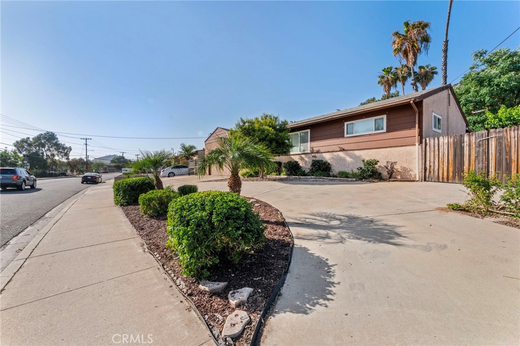 1470 Greenfield Drive