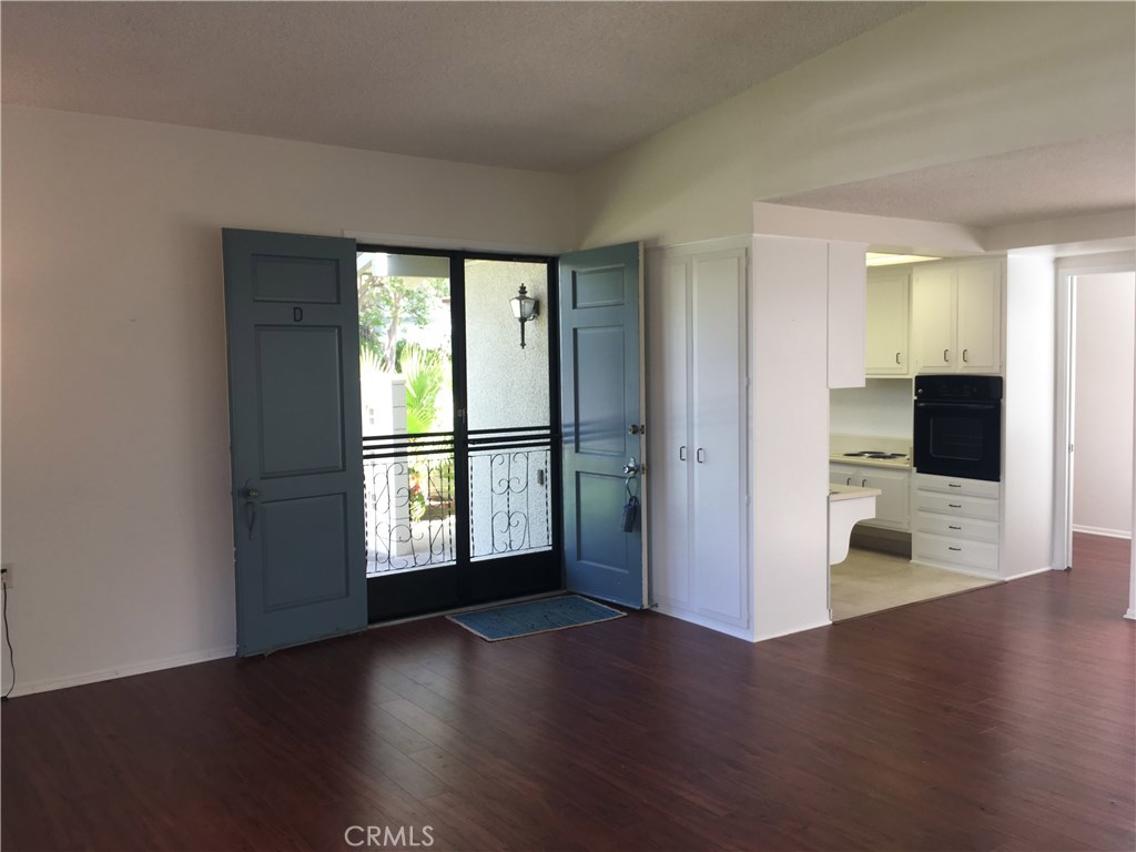 704 Avenida Sevilla D