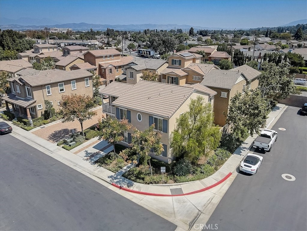 3115 N Sunrise Court