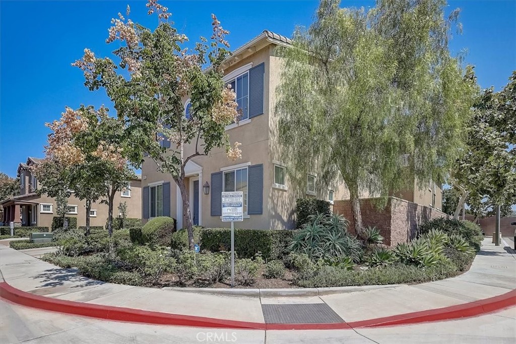 3115 N Sunrise Court