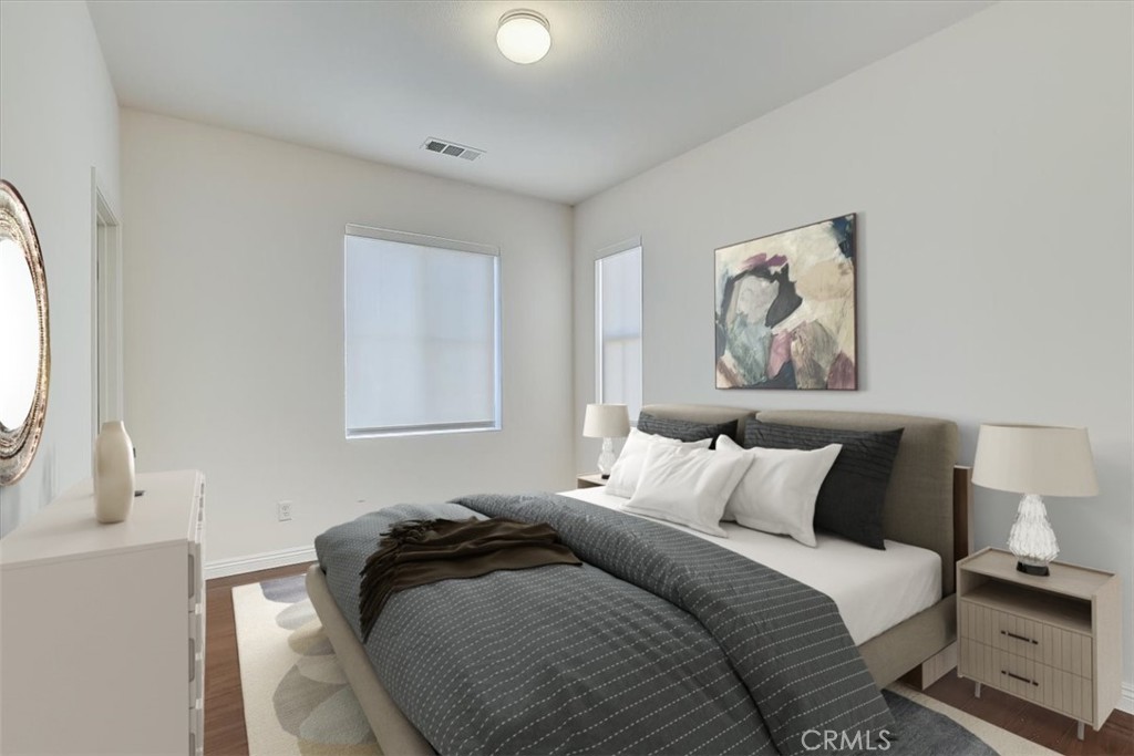 3115 N Sunrise Court