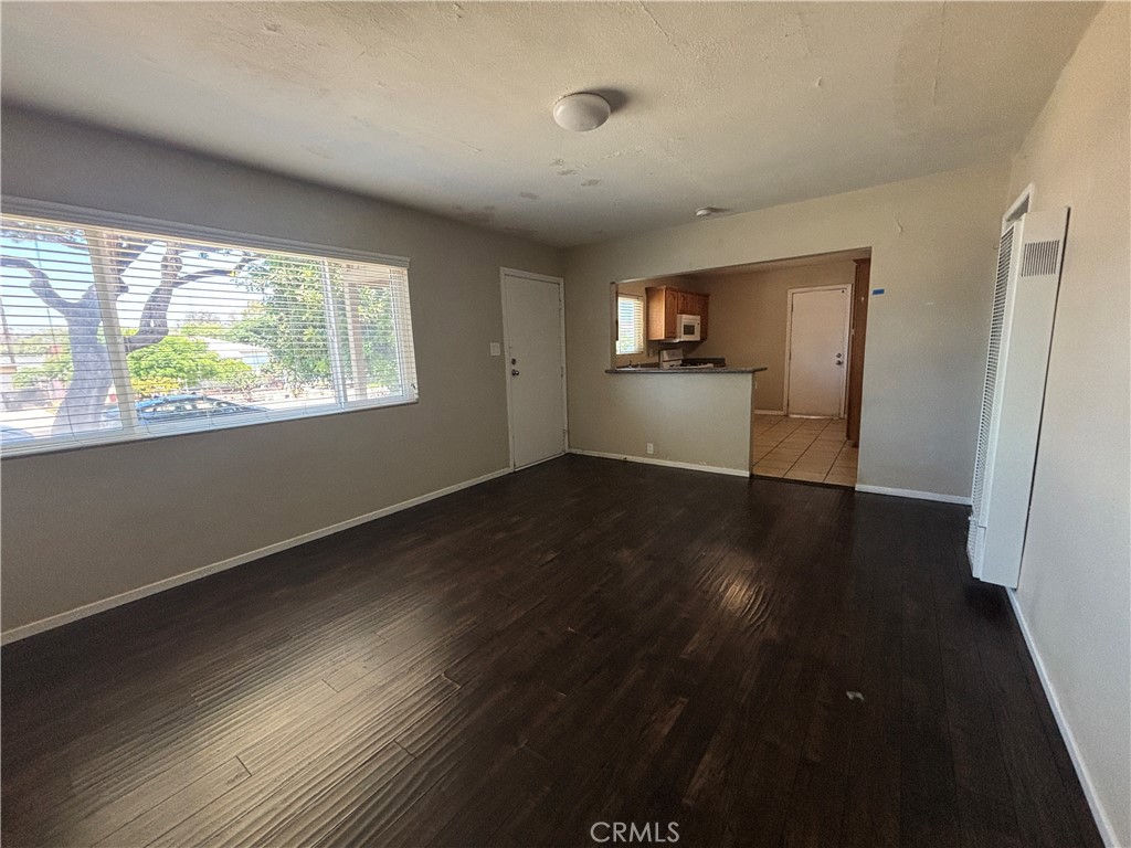 810 E Silva Street