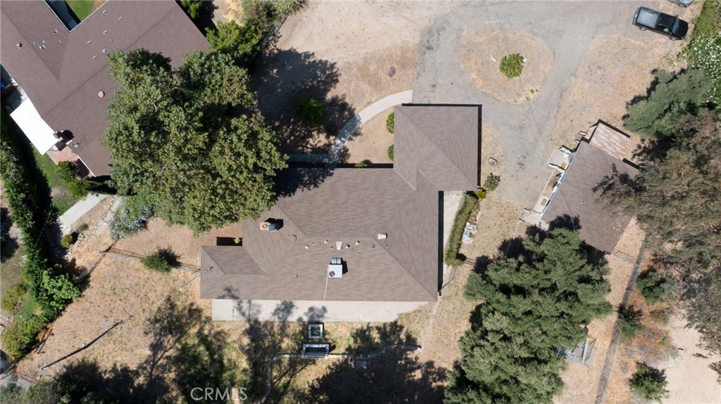 5495 N Mountain View Avenue