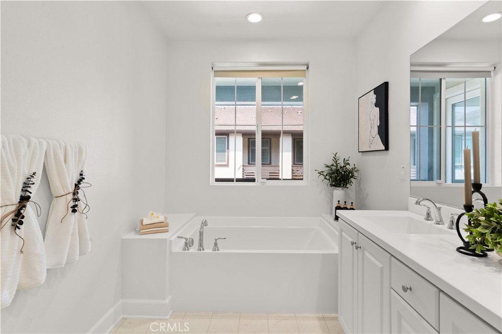 3590 E Delight Paseo 179