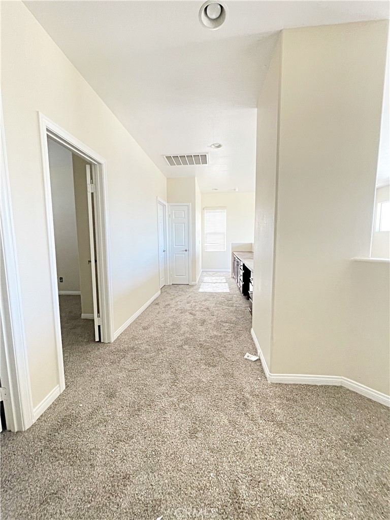 3141 E Avenue J14