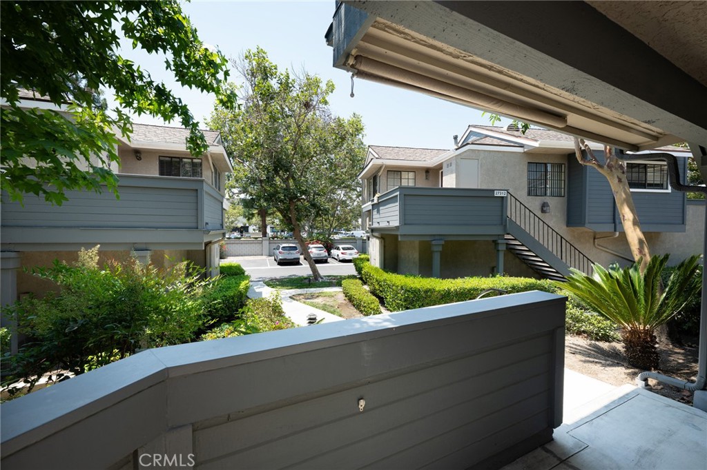 27286 Avenida De La Plata 141
