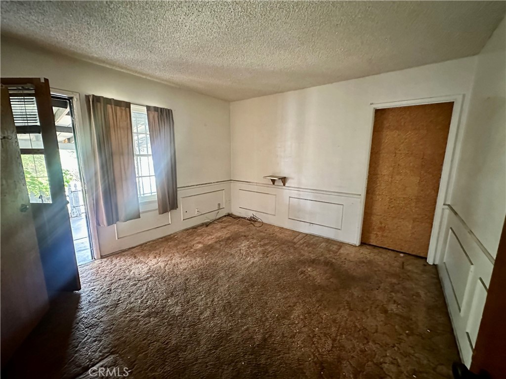 1533 Vanderwell Avenue