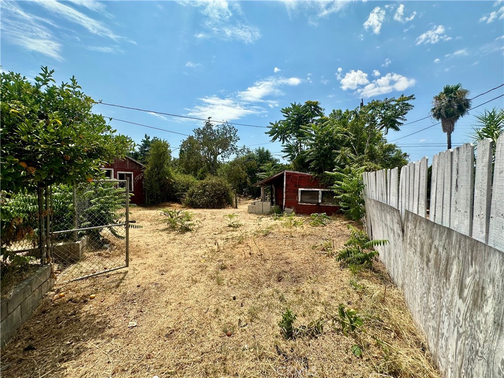 1533 Vanderwell Avenue
