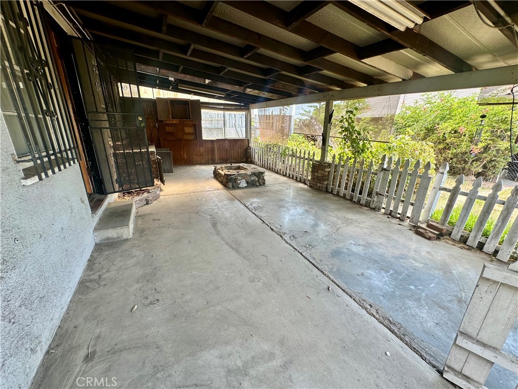 1533 Vanderwell Avenue