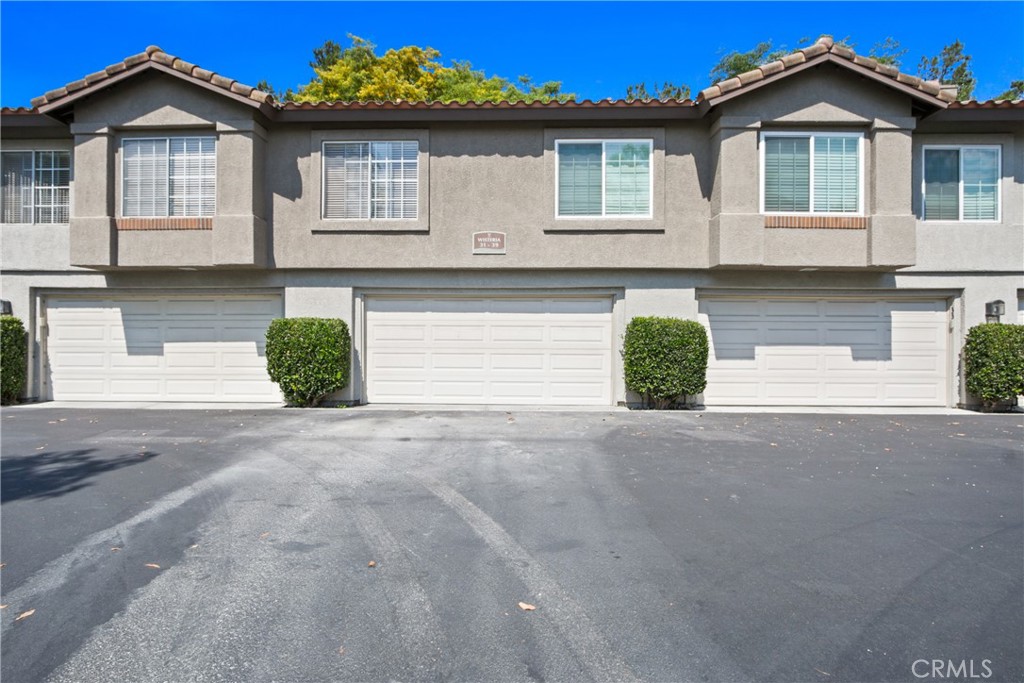 35 Wisteria Place