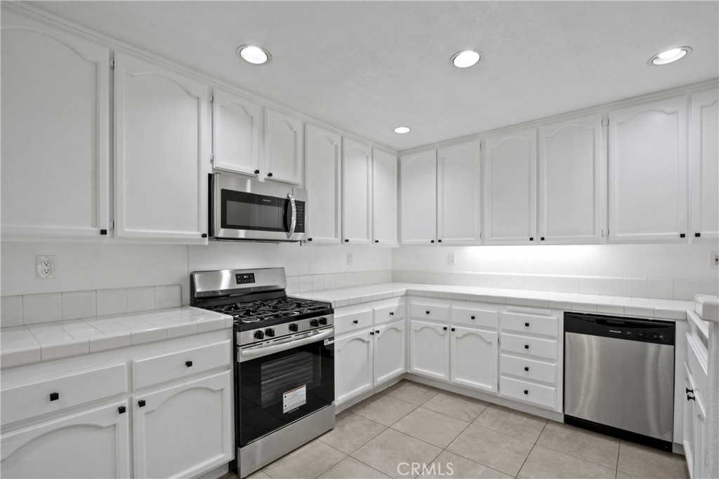 35 Wisteria Place