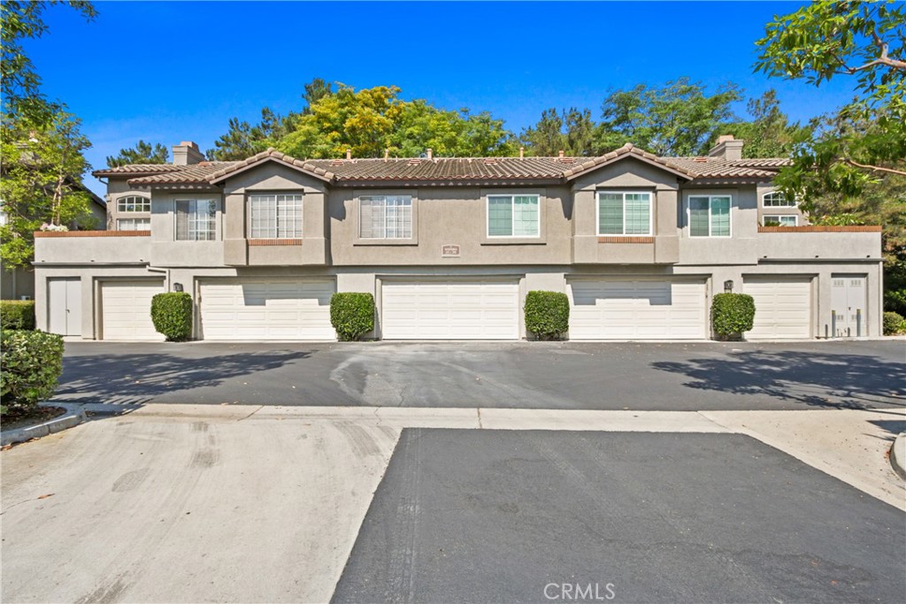 35 Wisteria Place