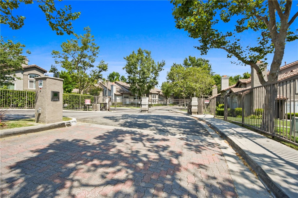 35 Wisteria Place