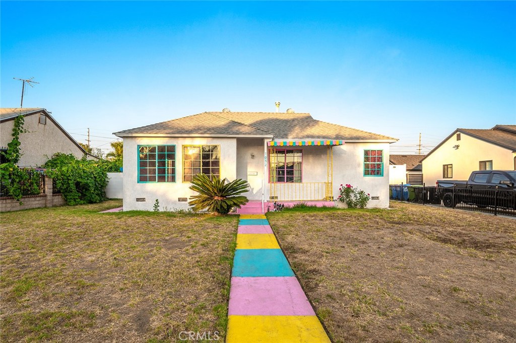 7032 Stansbury Avenue