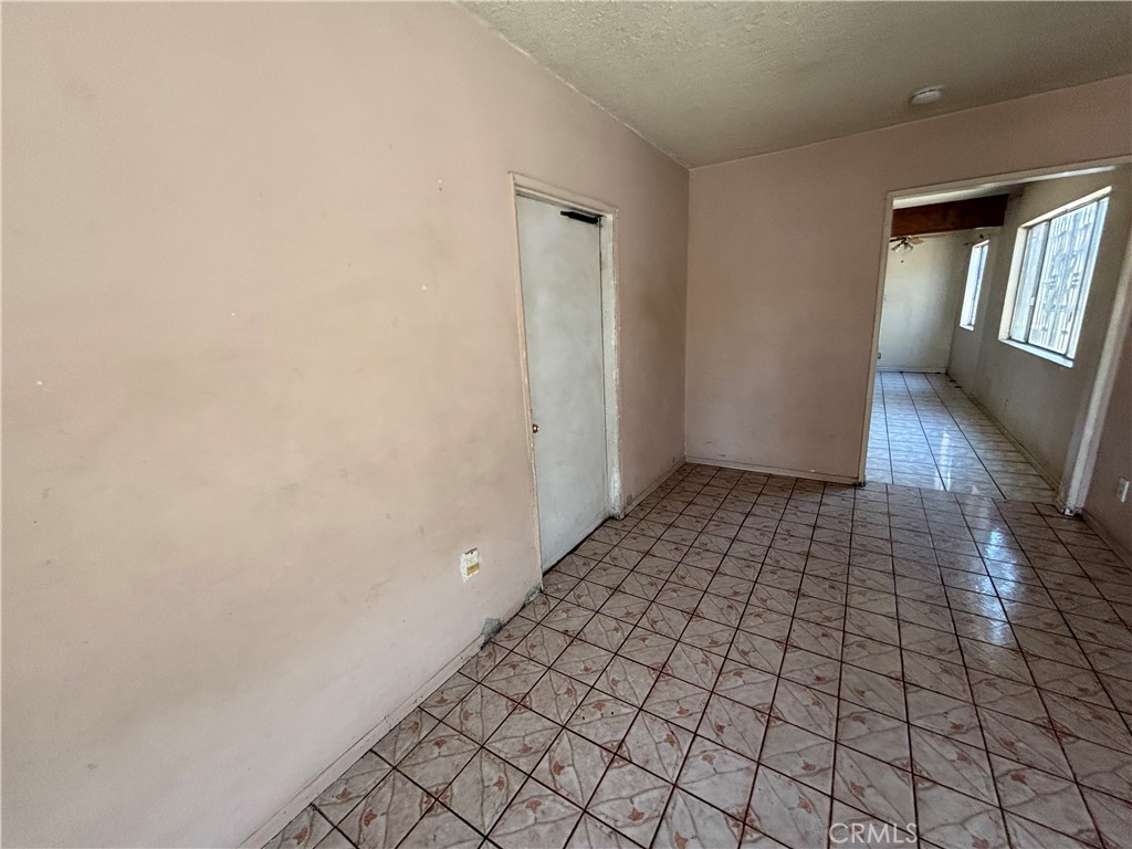 22429 Ibex Avenue