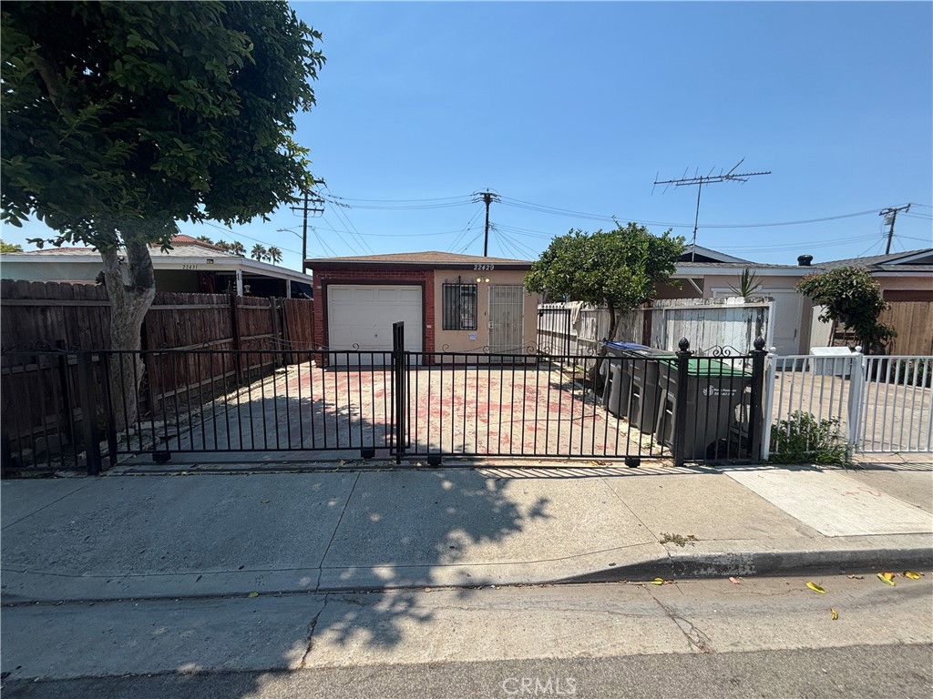 22429 Ibex Avenue