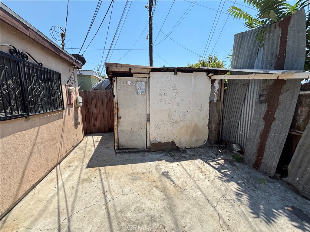 22429 Ibex Avenue