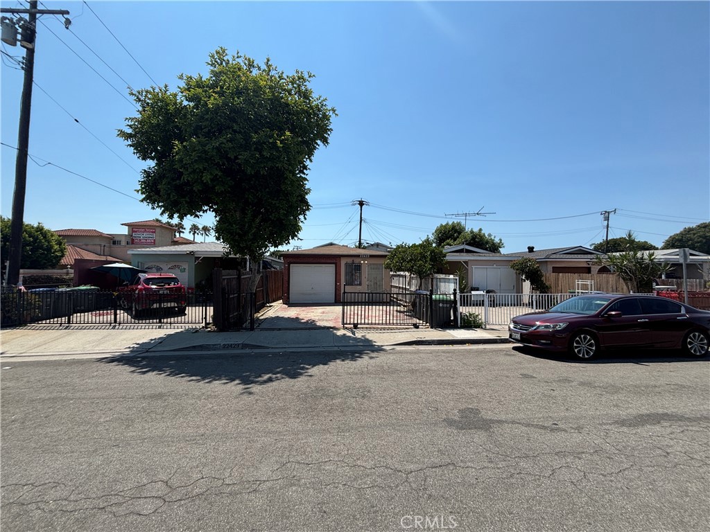 22429 Ibex Avenue