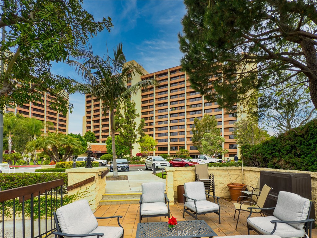 24055 W Paseo Del Lago 901
