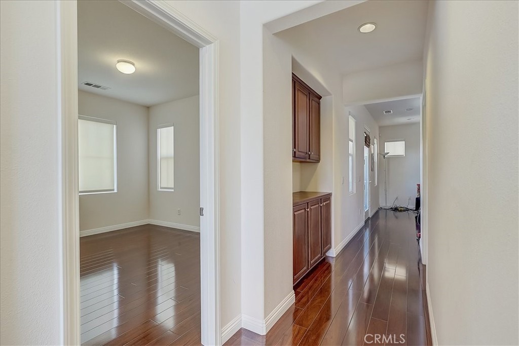 3115 N Sunrise Court