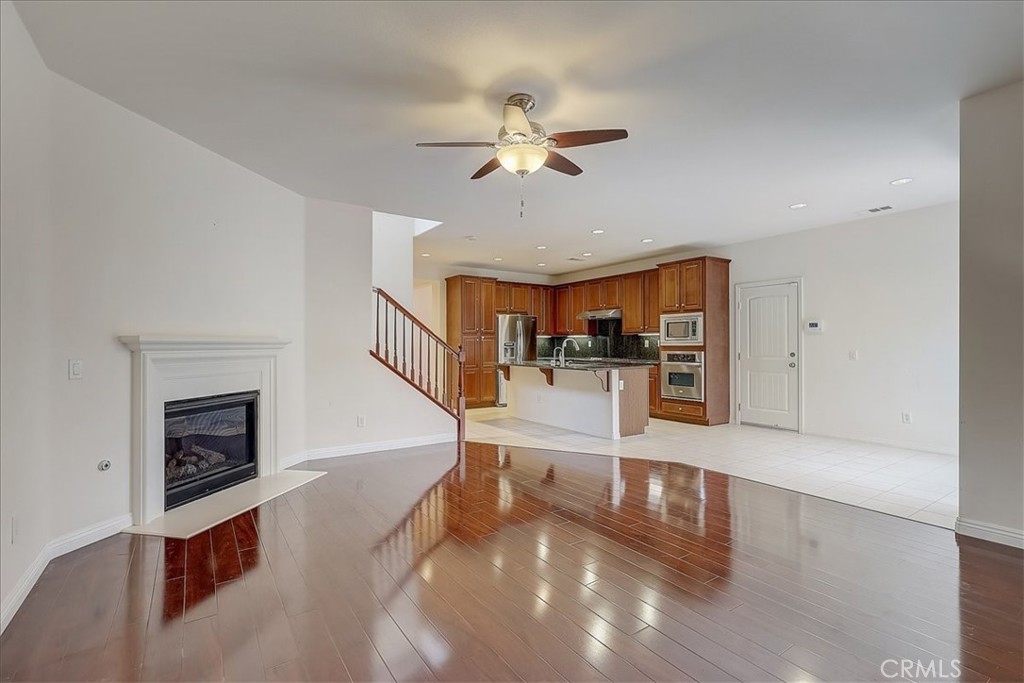 3115 N Sunrise Court