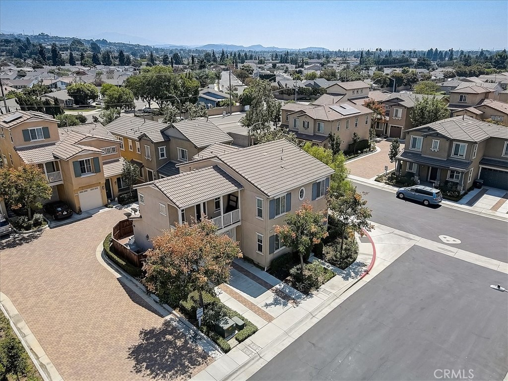 3115 N Sunrise Court