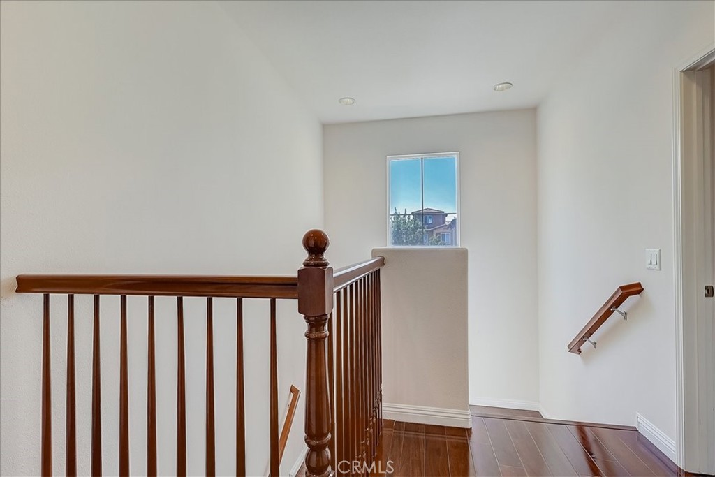 3115 N Sunrise Court