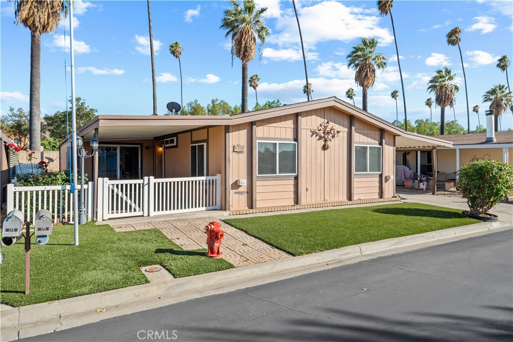 13381 Magnolia Avenue 172