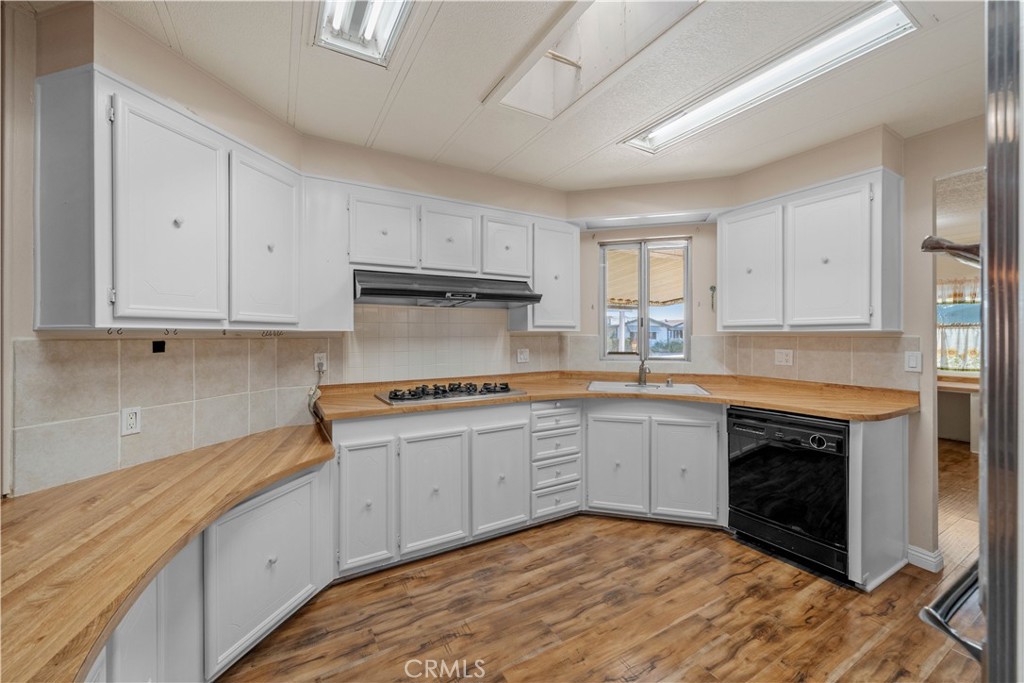 13381 Magnolia Avenue 172