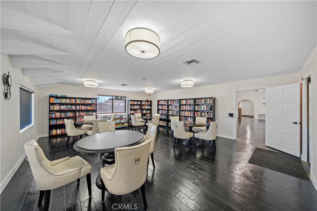 13381 Magnolia Avenue 172