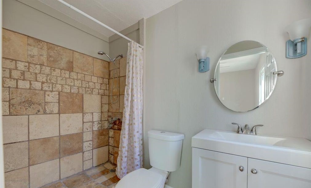 542 W 105th Street