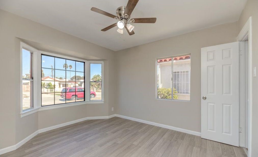 542 W 105th Street