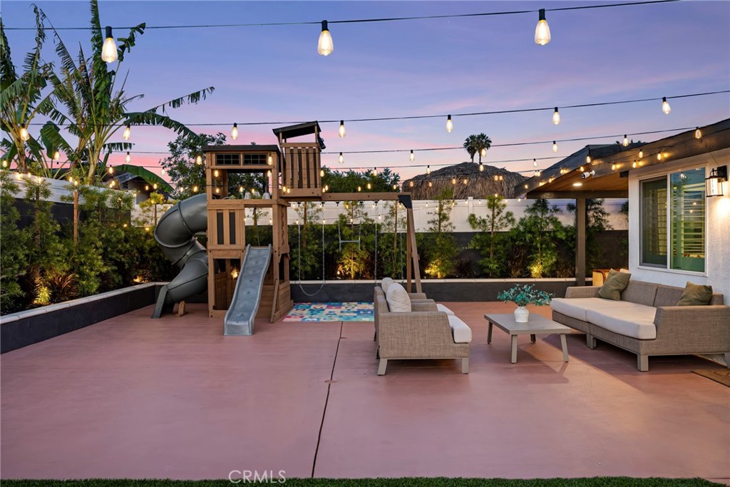 9841 Lullaby Lane
